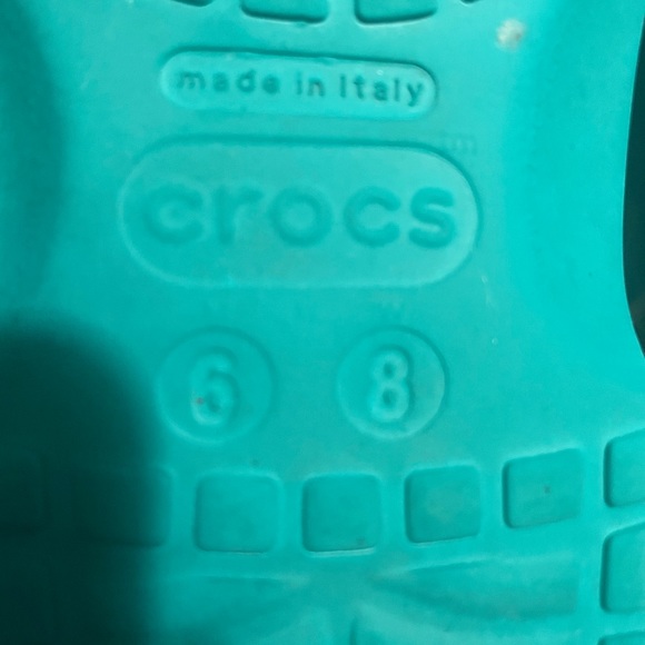 Crocs - Picture 2 of 2